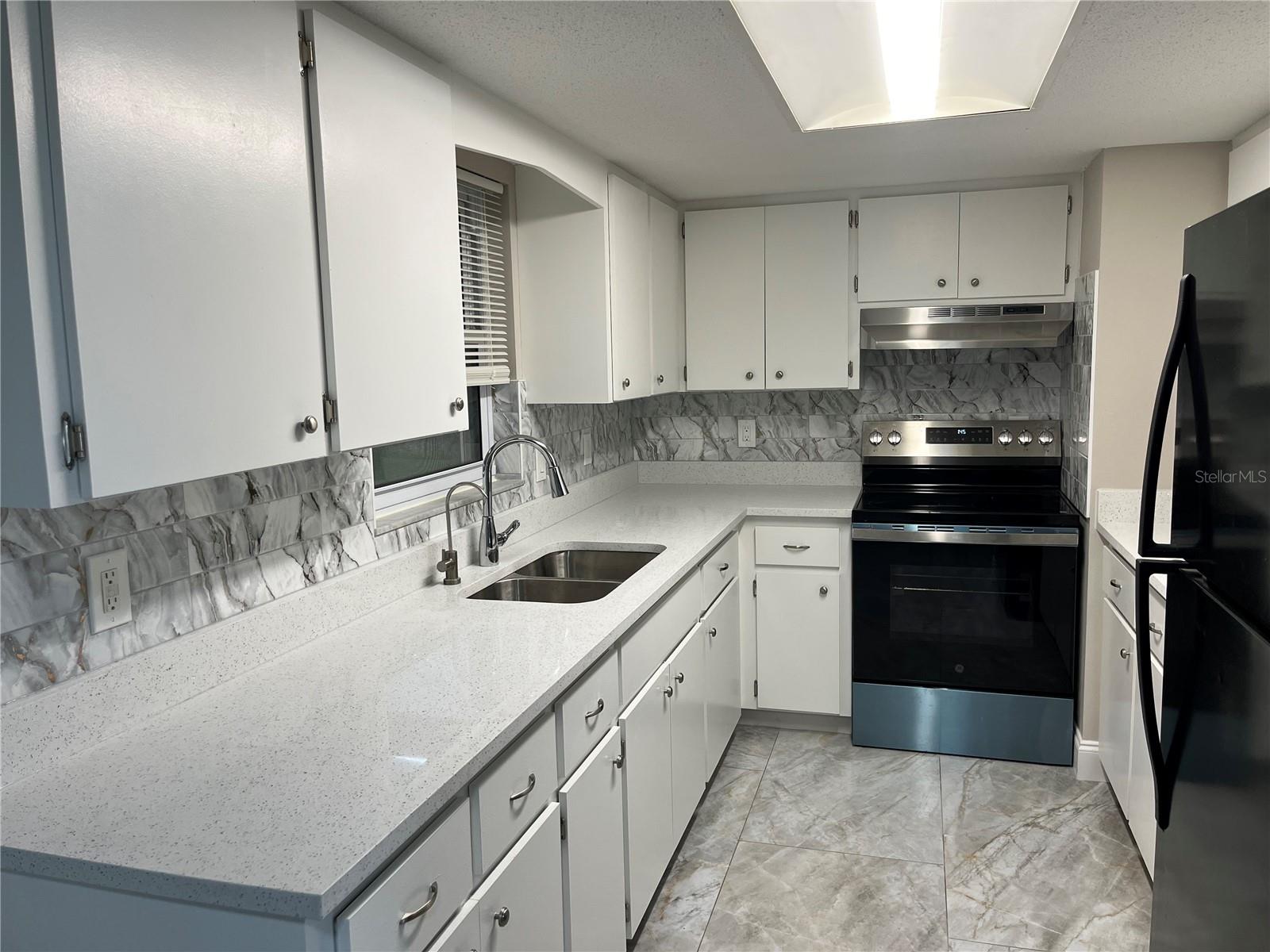 880 QUEEN RD, VENICE, FL, 34293