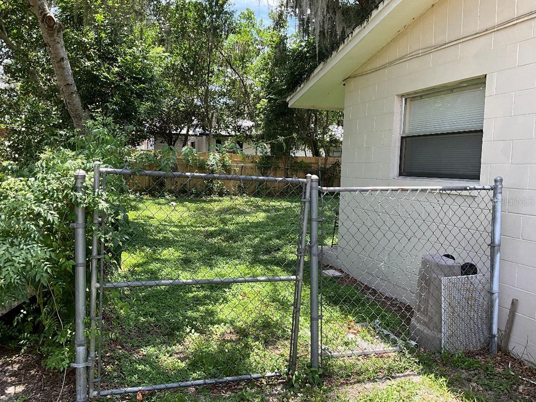 620 W GRAVES AVE, ORANGE CITY, FL, 32763