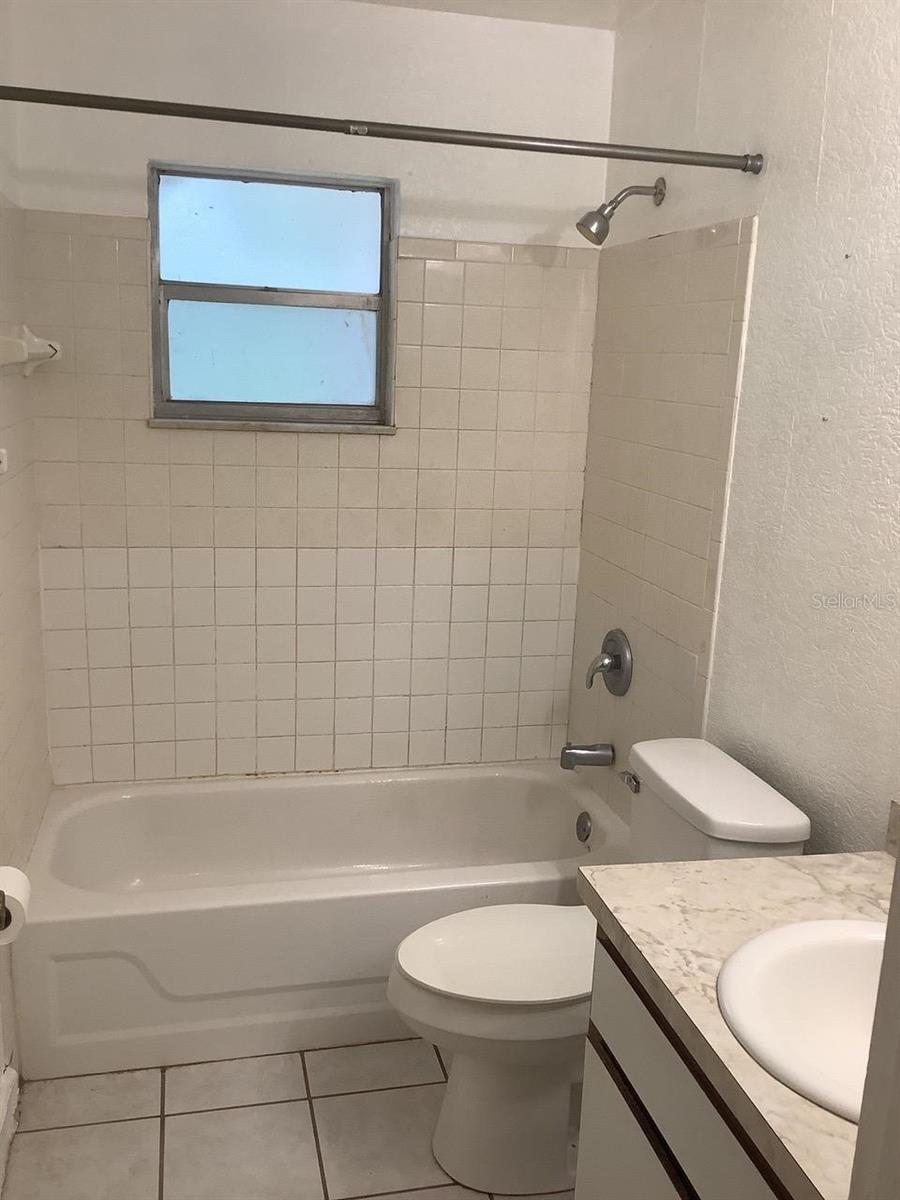 620 W GRAVES AVE, ORANGE CITY, FL, 32763