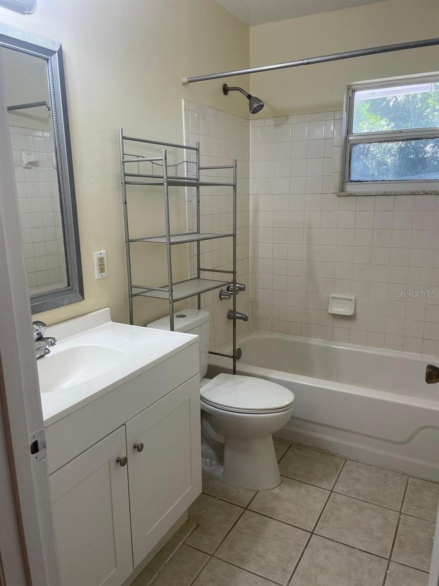 620 W GRAVES AVE, ORANGE CITY, FL, 32763