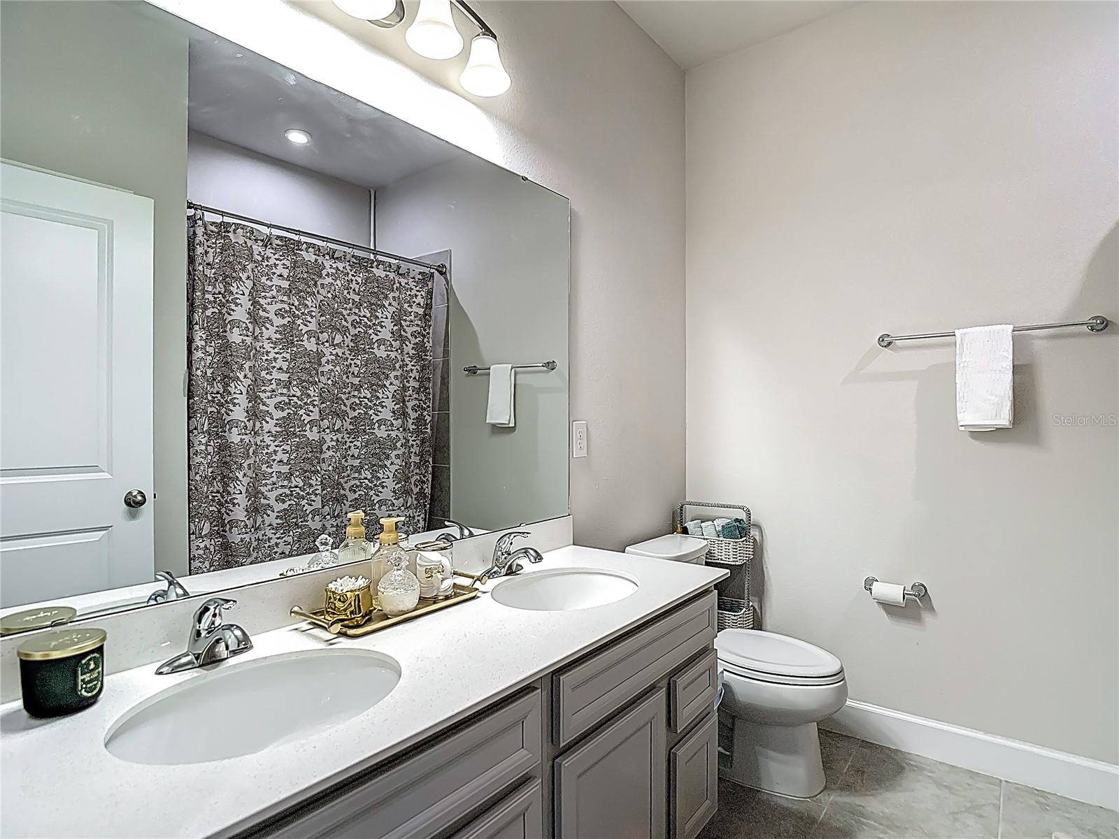 35428 CRESCENT CREEK DR, ZEPHYRHILLS, FL, 33541