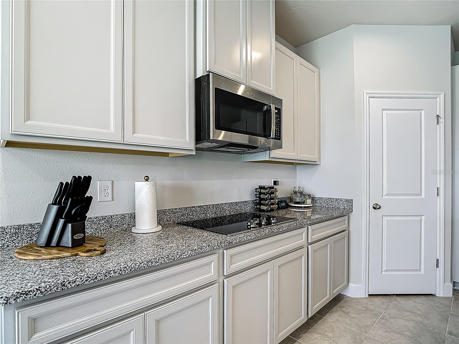 35428 CRESCENT CREEK DR, ZEPHYRHILLS, FL, 33541