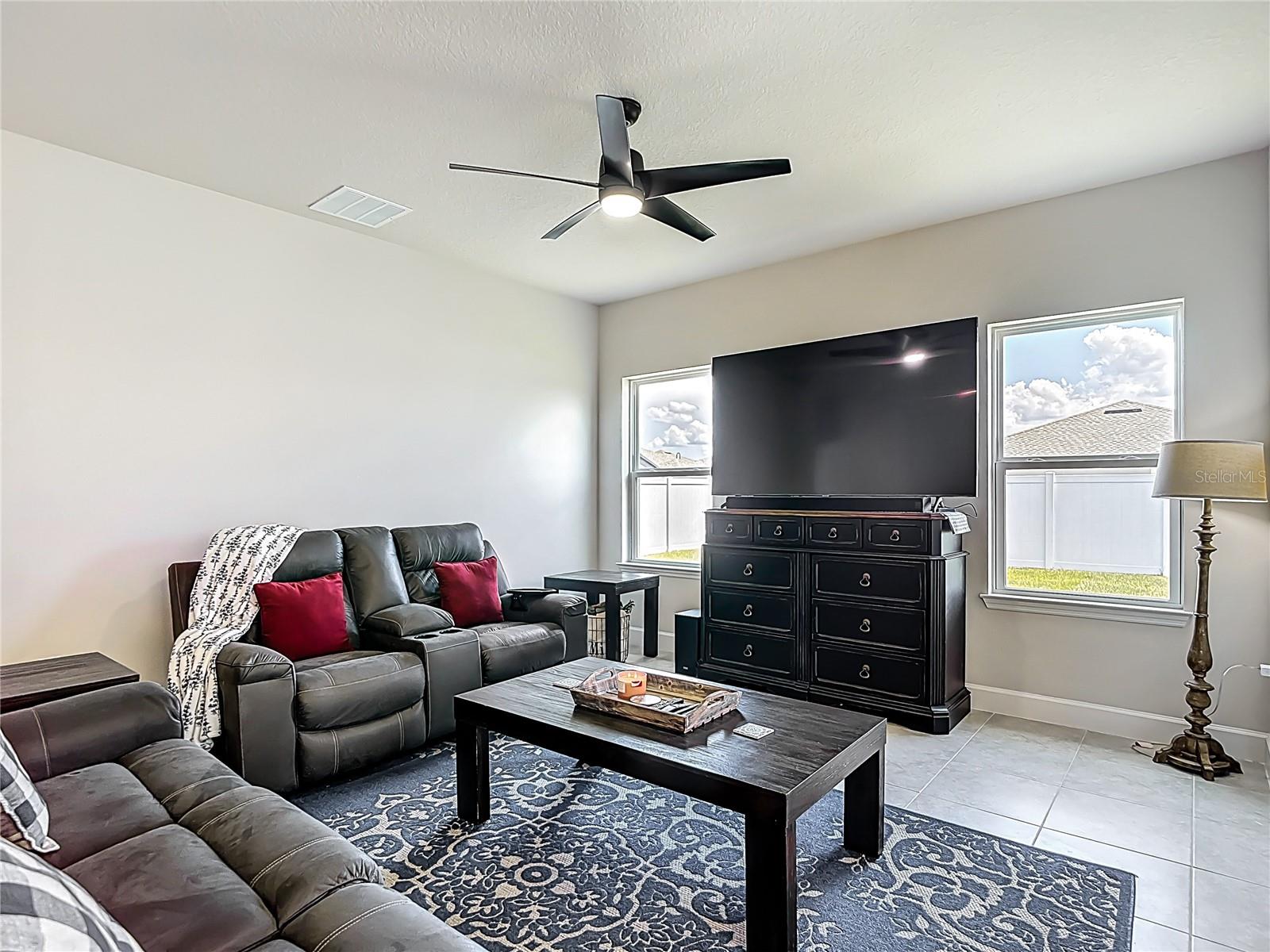 35428 CRESCENT CREEK DR, ZEPHYRHILLS, FL, 33541