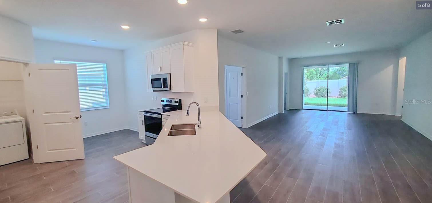 407 THREE OAKS DR, EDGEWATER, FL, 32141