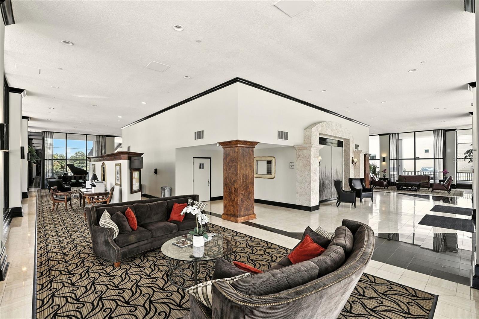 400 E COLONIAL DR #806, ORLANDO, FL, 32803