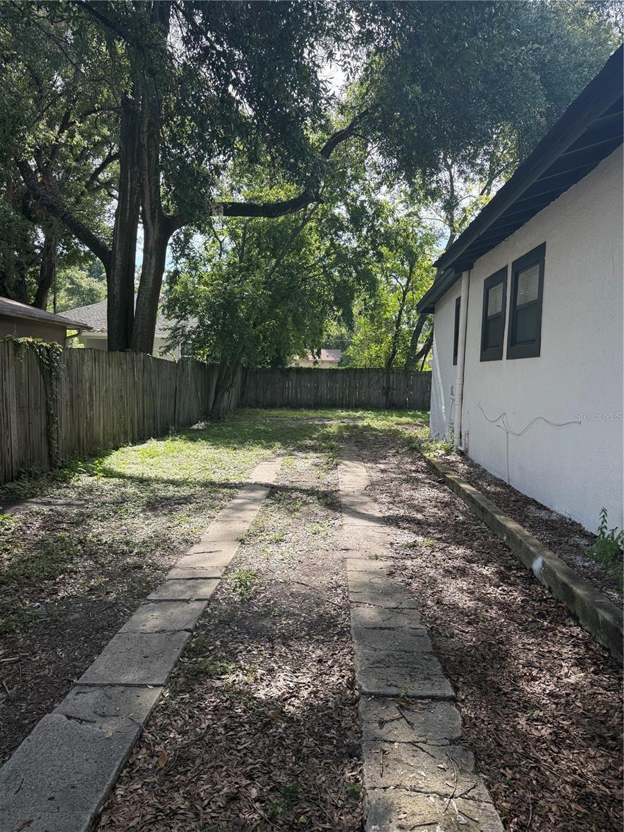 3711 N 35TH ST, TAMPA, FL, 33610