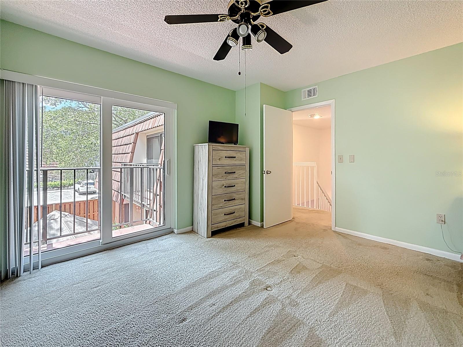 738 1ST CT, PALM HARBOR, FL, 34684