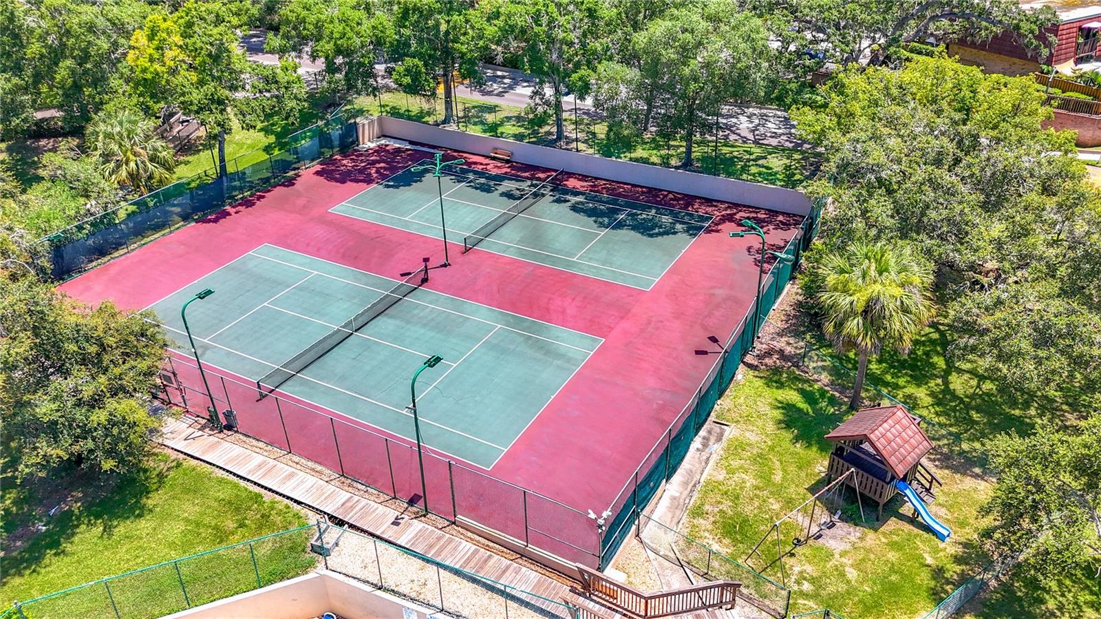 738 1ST CT, PALM HARBOR, FL, 34684