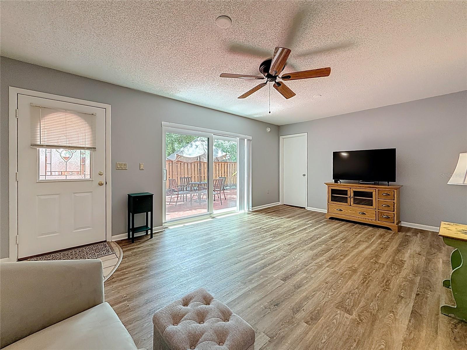 738 1ST CT, PALM HARBOR, FL, 34684