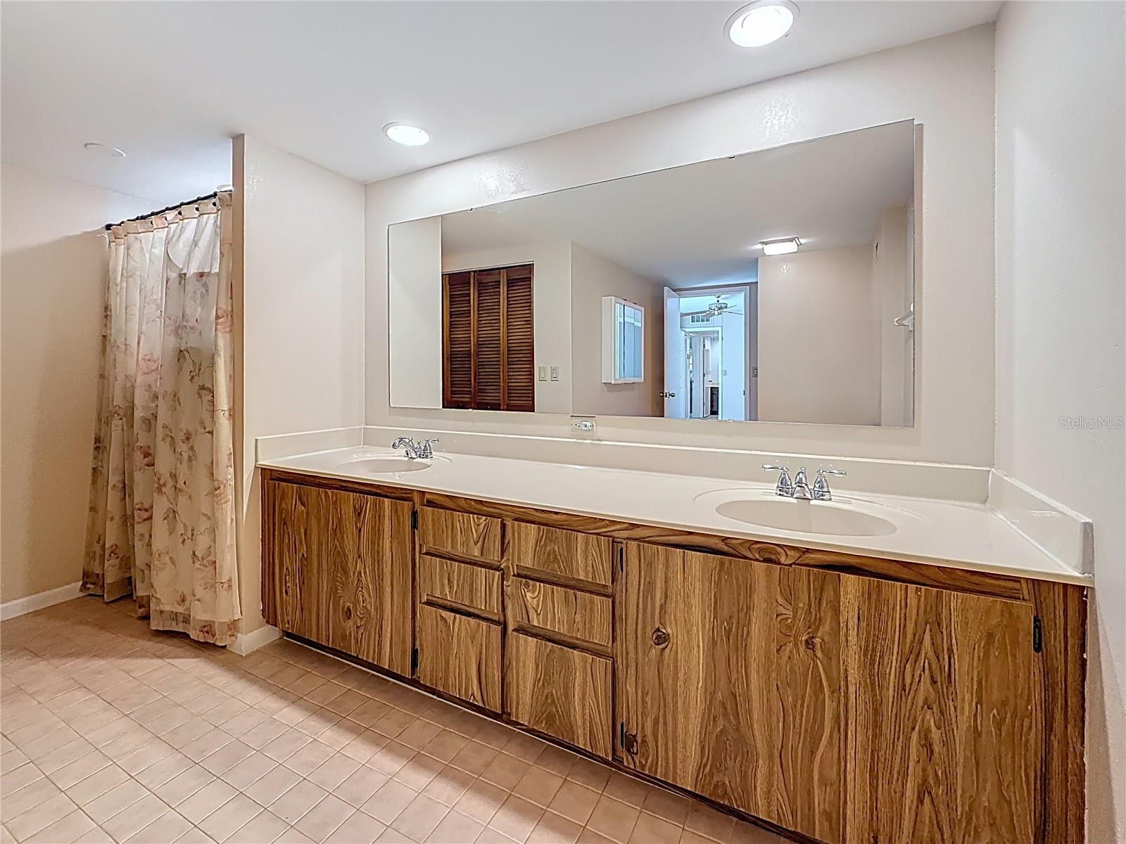 738 1ST CT, PALM HARBOR, FL, 34684