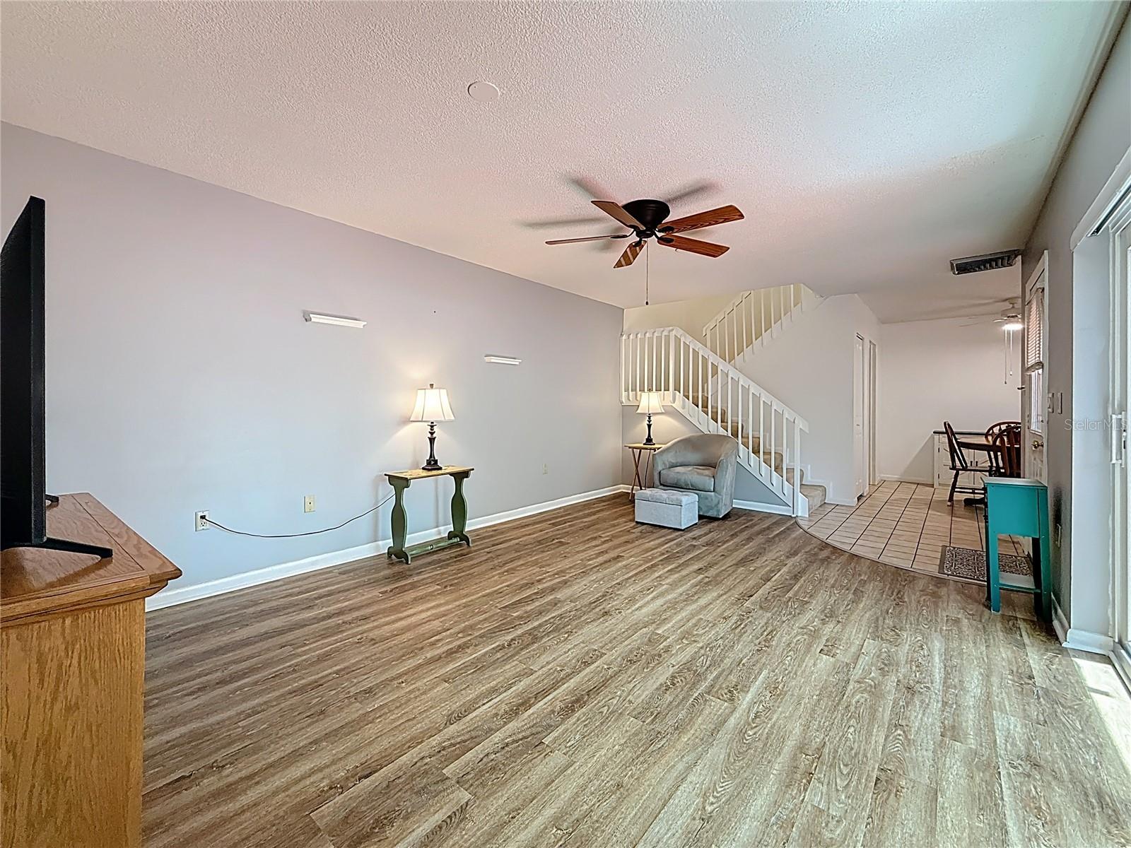 738 1ST CT, PALM HARBOR, FL, 34684