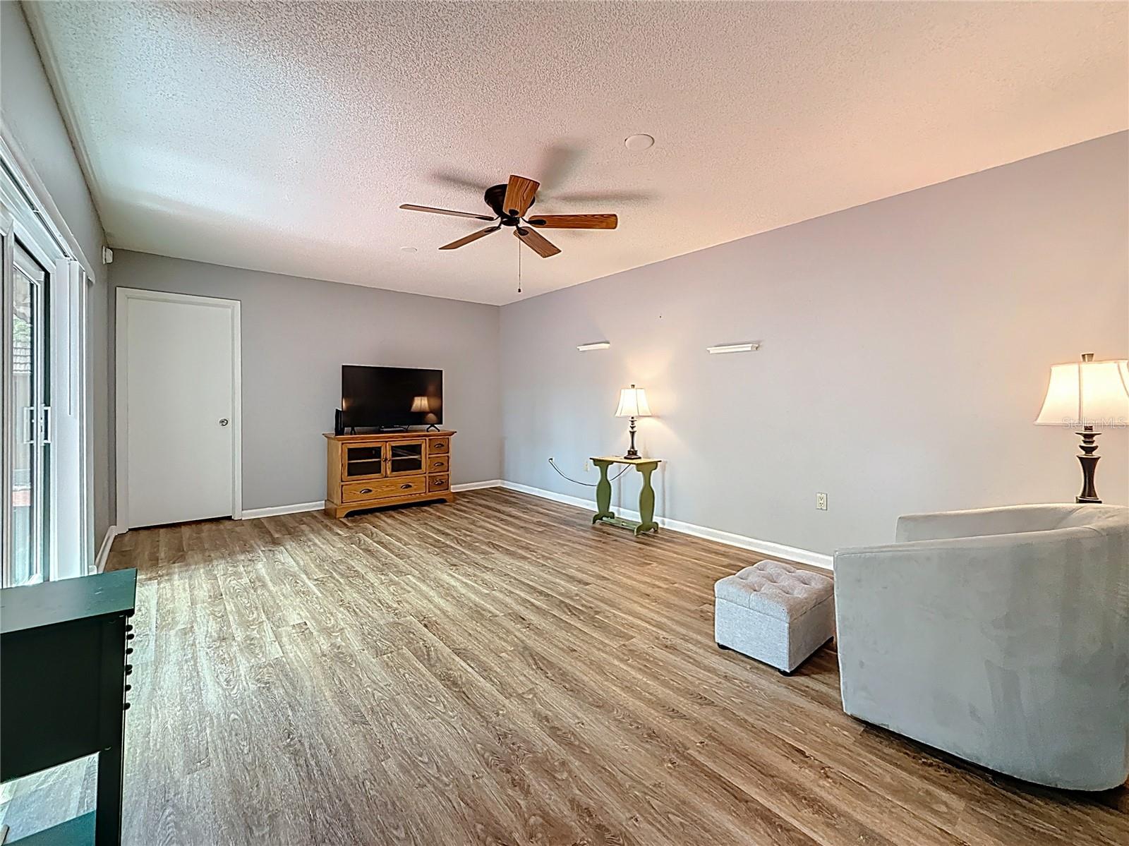 738 1ST CT, PALM HARBOR, FL, 34684