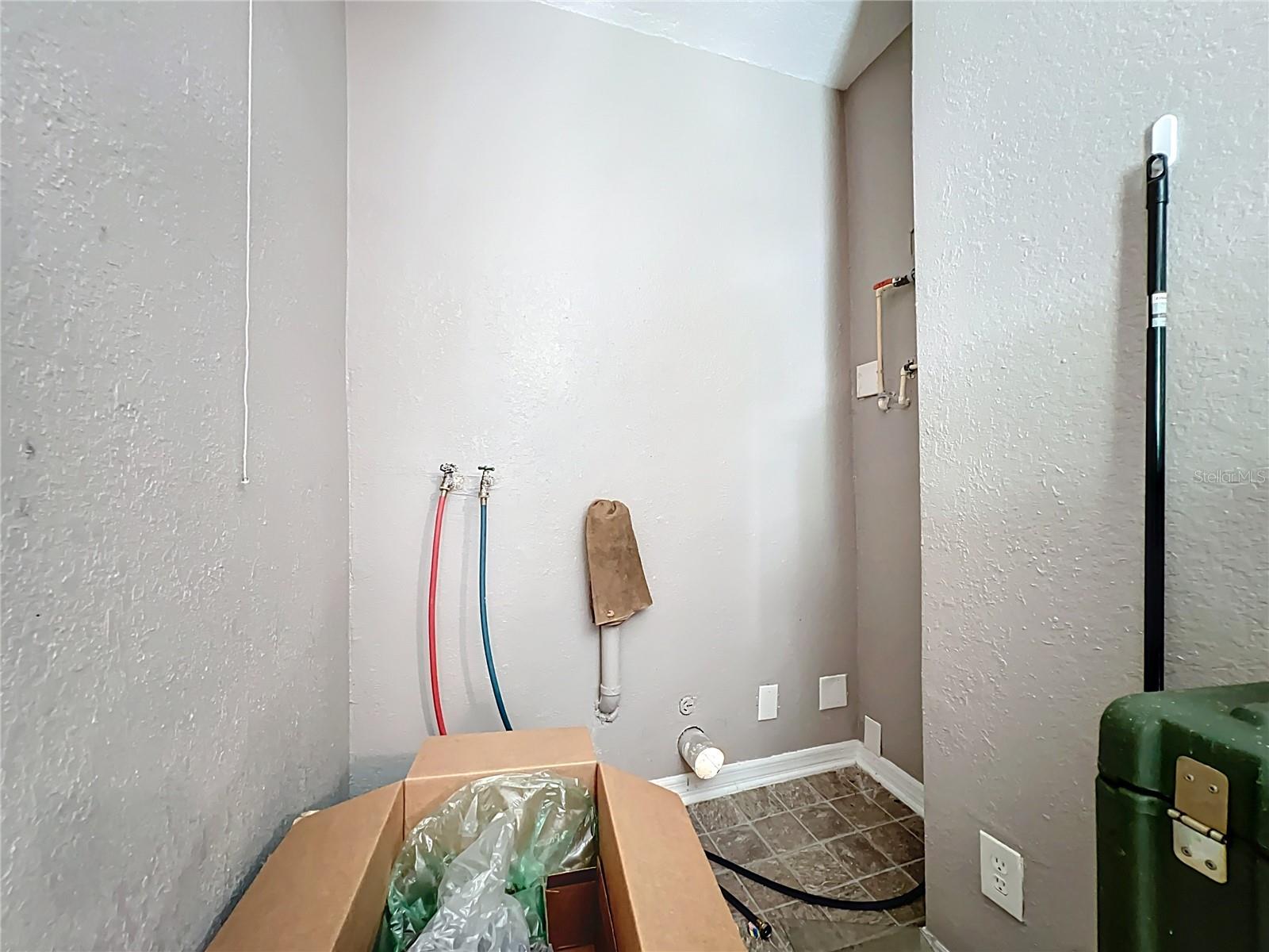 1505 E ELM RD, LAKELAND, FL, 33801