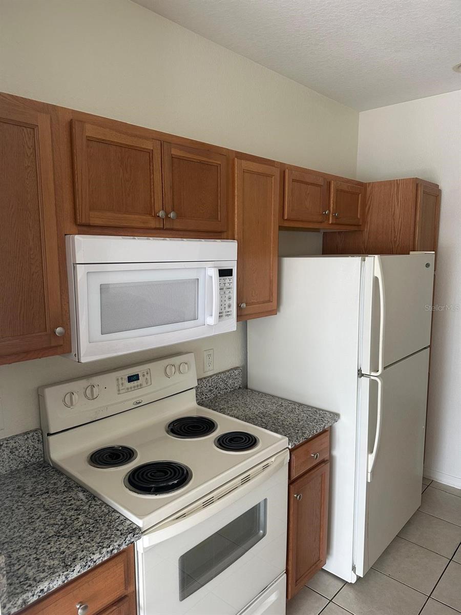 2424 GRAND CENTRAL PKWY #4, ORLANDO, FL, 32839