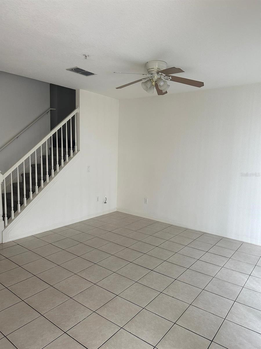 2424 GRAND CENTRAL PKWY #4, ORLANDO, FL, 32839