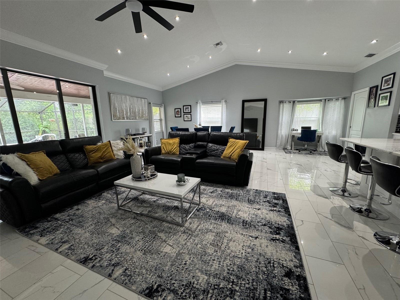 A4658670 Property Photo