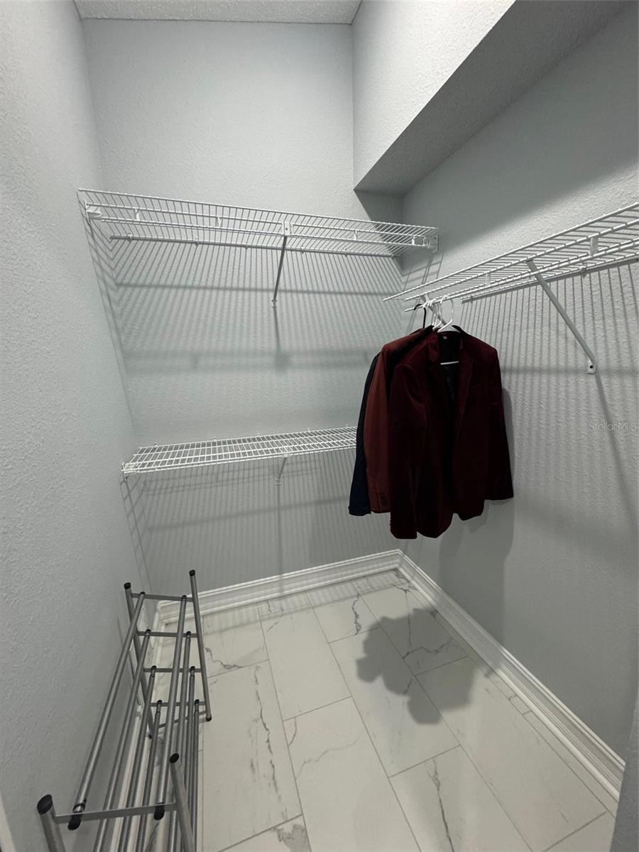 A4658670 Property Photo