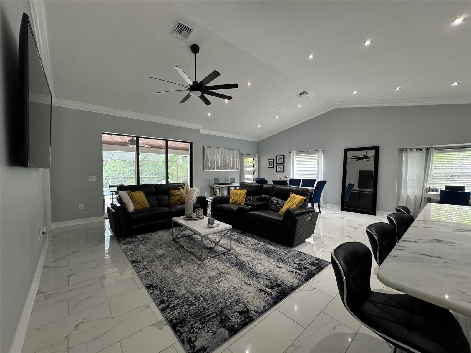 A4658670 Property Photo