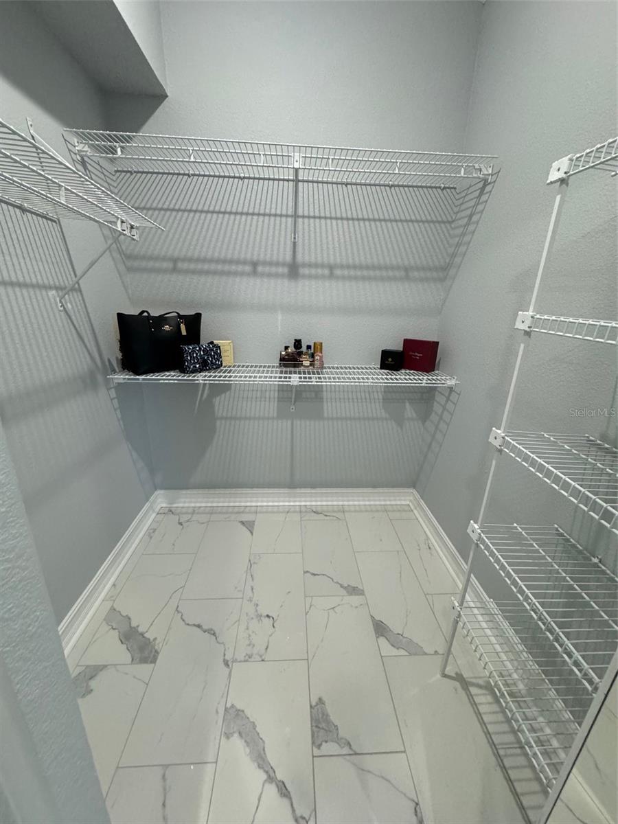 A4658670 Property Photo