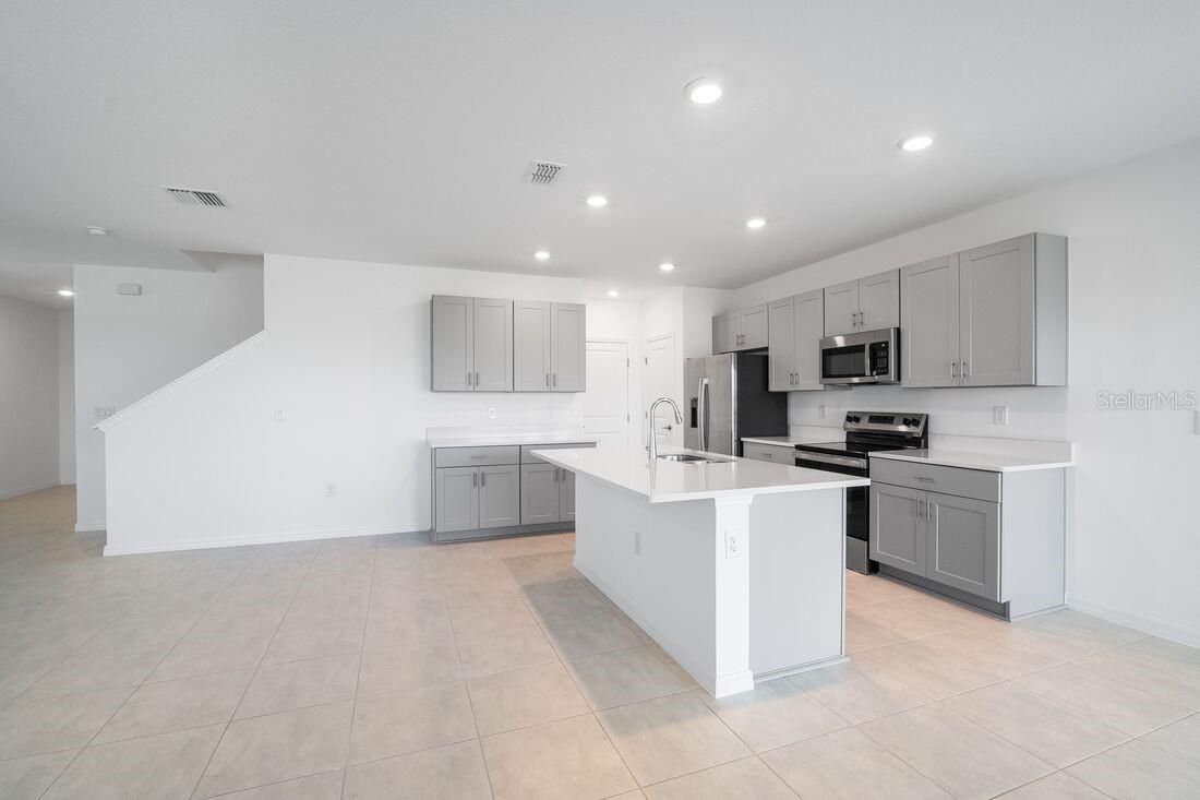 5157 FORGET ME NOT AVE, LAKE HAMILTON, FL, 33851