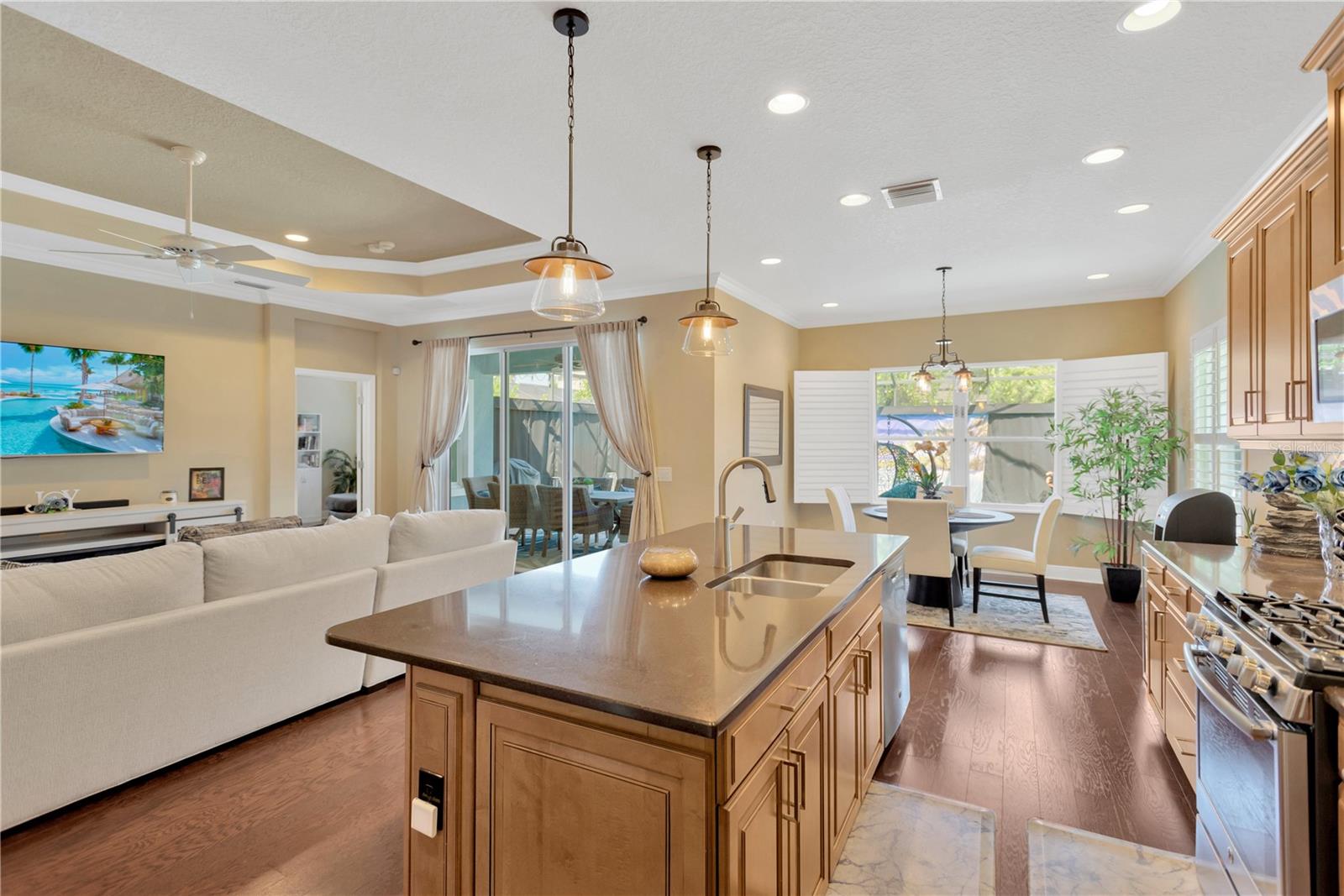 6420 SEASOUND DR, APOLLO BEACH, FL, 33572