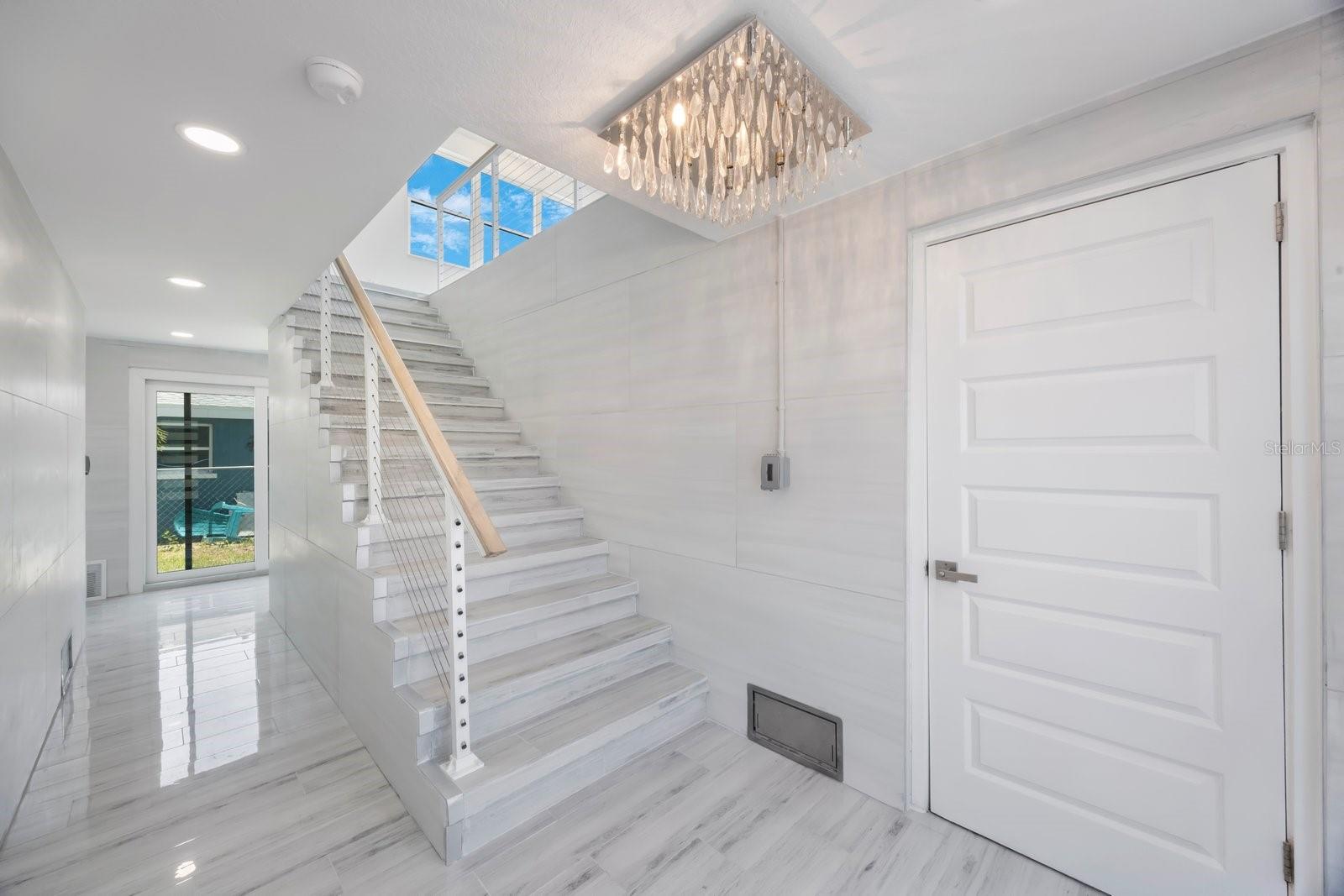 18077 3RD ST E, REDINGTON SHORES, FL, 33708