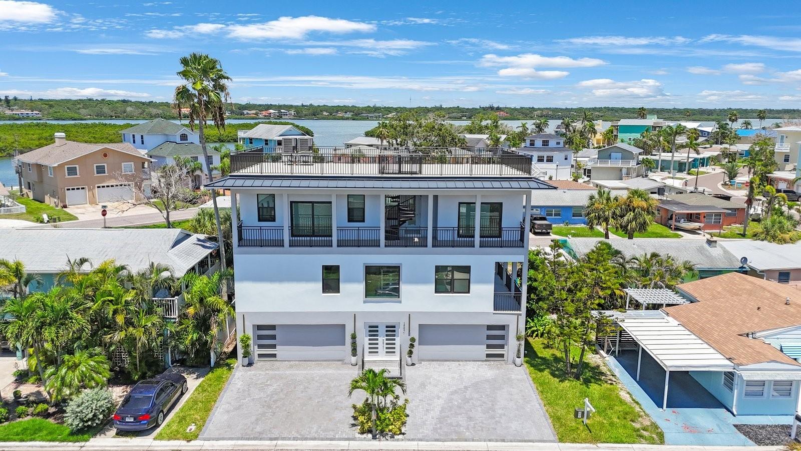 18077 3RD ST E, REDINGTON SHORES, FL, 33708