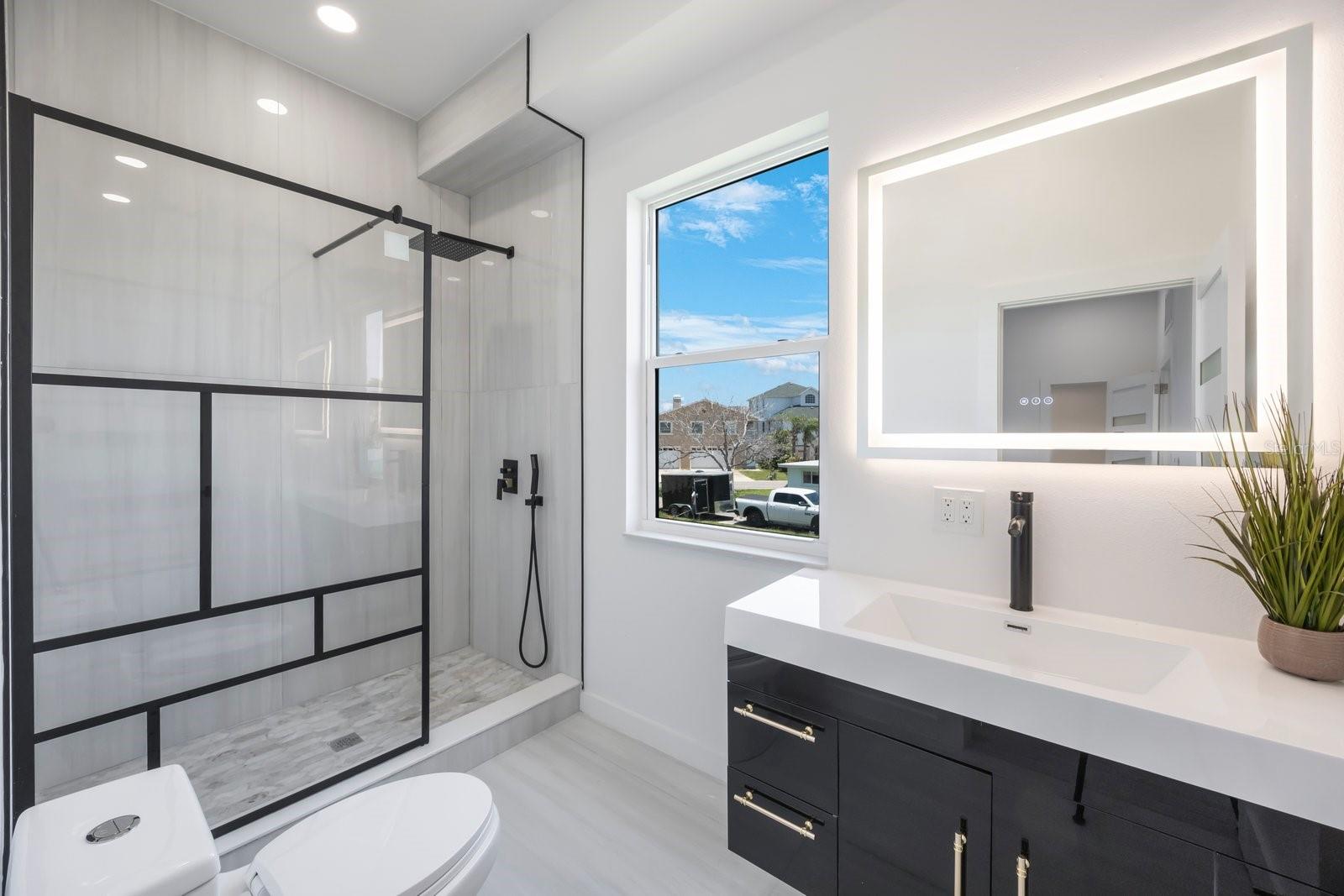 18077 3RD ST E, REDINGTON SHORES, FL, 33708