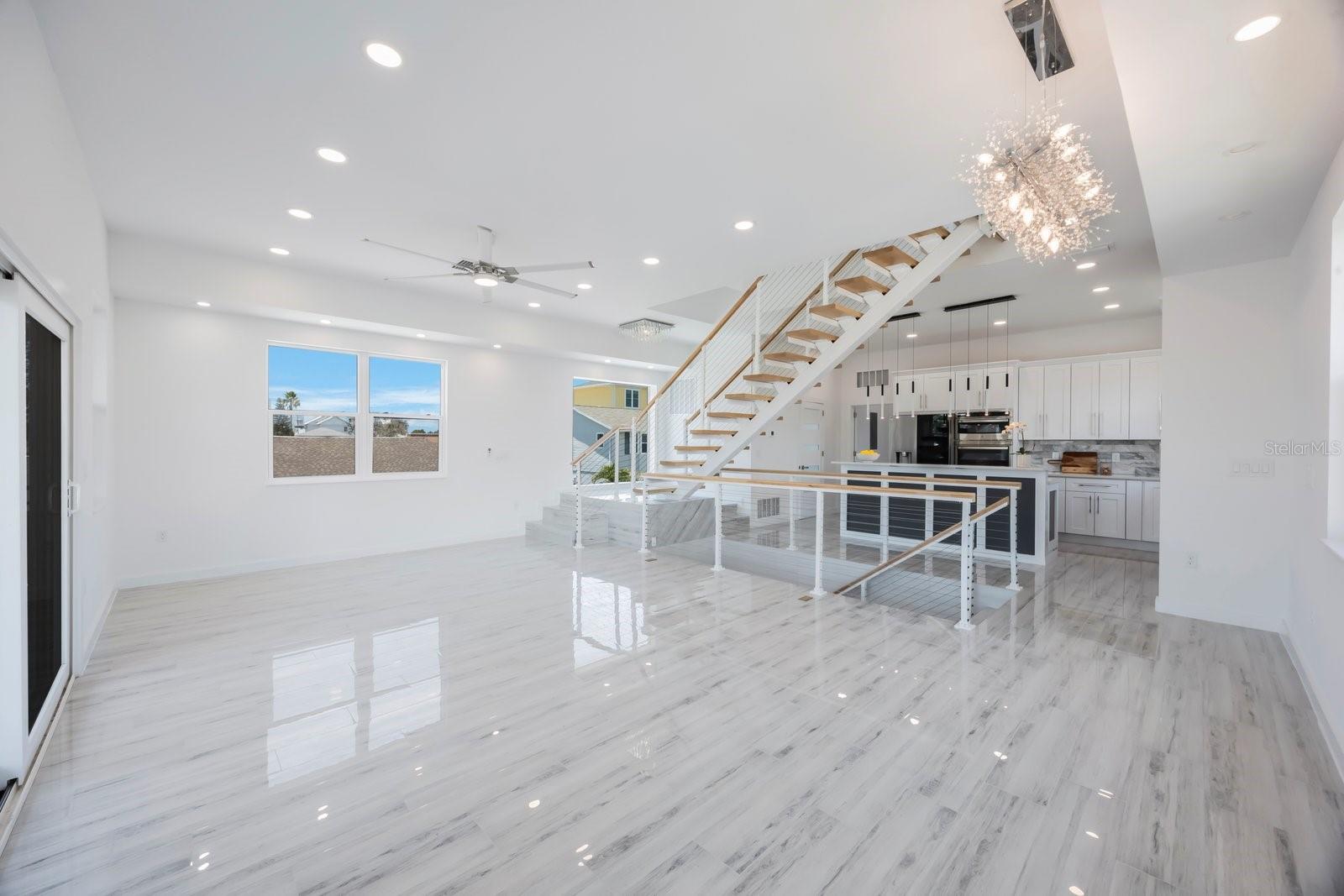 18077 3RD ST E, REDINGTON SHORES, FL, 33708