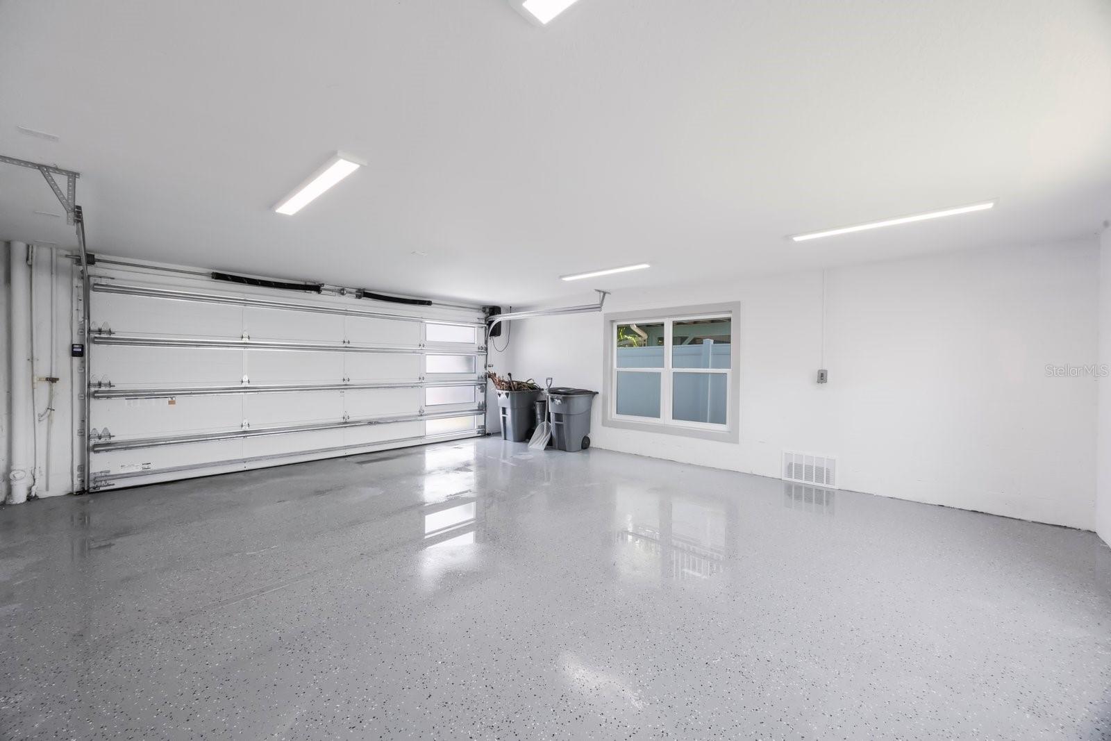 18077 3RD ST E, REDINGTON SHORES, FL, 33708