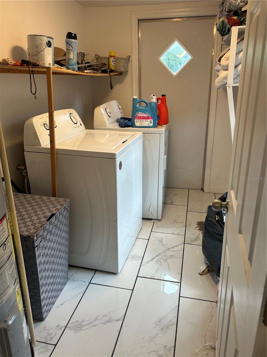 911 MARJORIE AVE, BRANDON, FL, 33511