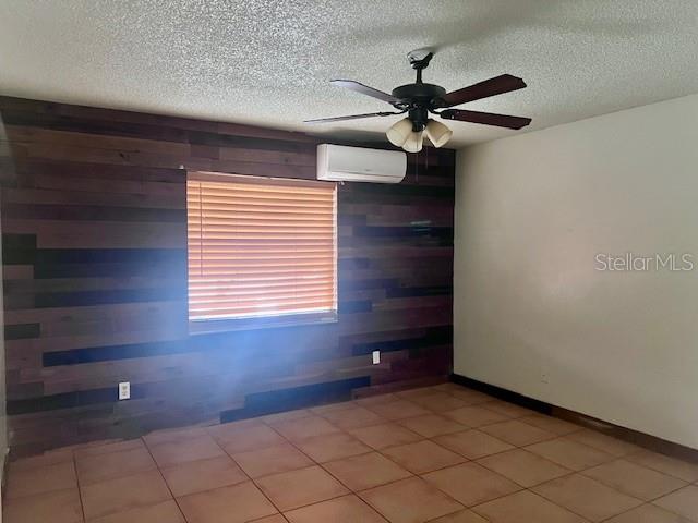 19 W COUNTRY COVE WAY, KISSIMMEE, FL, 34743