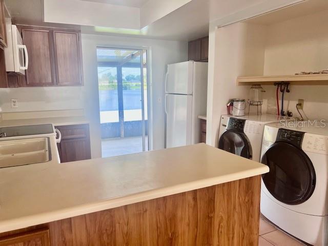 19 W COUNTRY COVE WAY, KISSIMMEE, FL, 34743