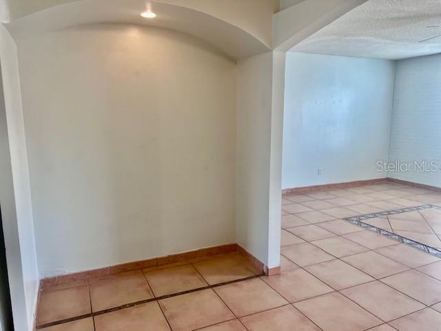 19 W COUNTRY COVE WAY, KISSIMMEE, FL, 34743