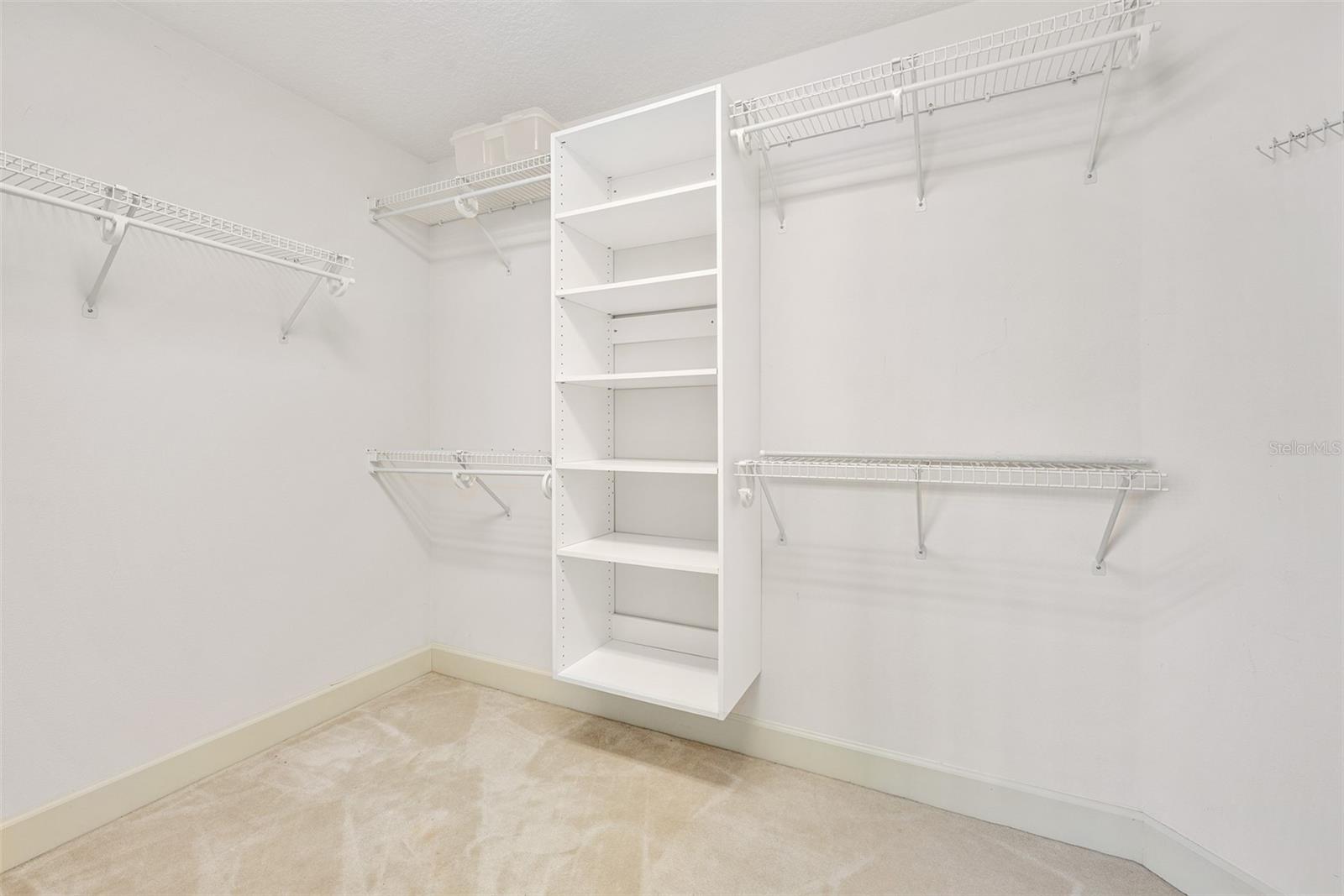 718 DOLPHIN HEAD LN, ORMOND BEACH, FL, 32174