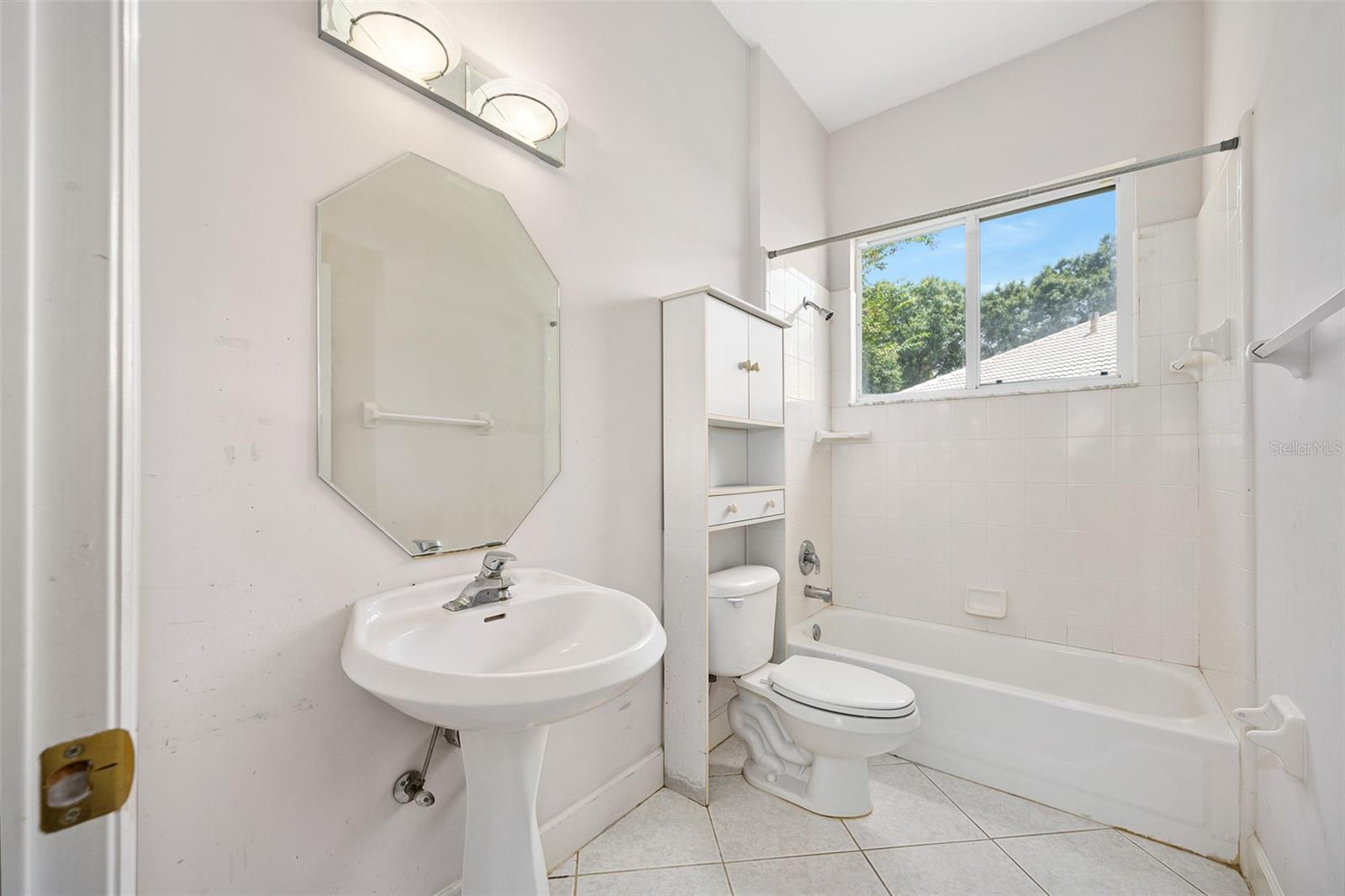 718 DOLPHIN HEAD LN, ORMOND BEACH, FL, 32174