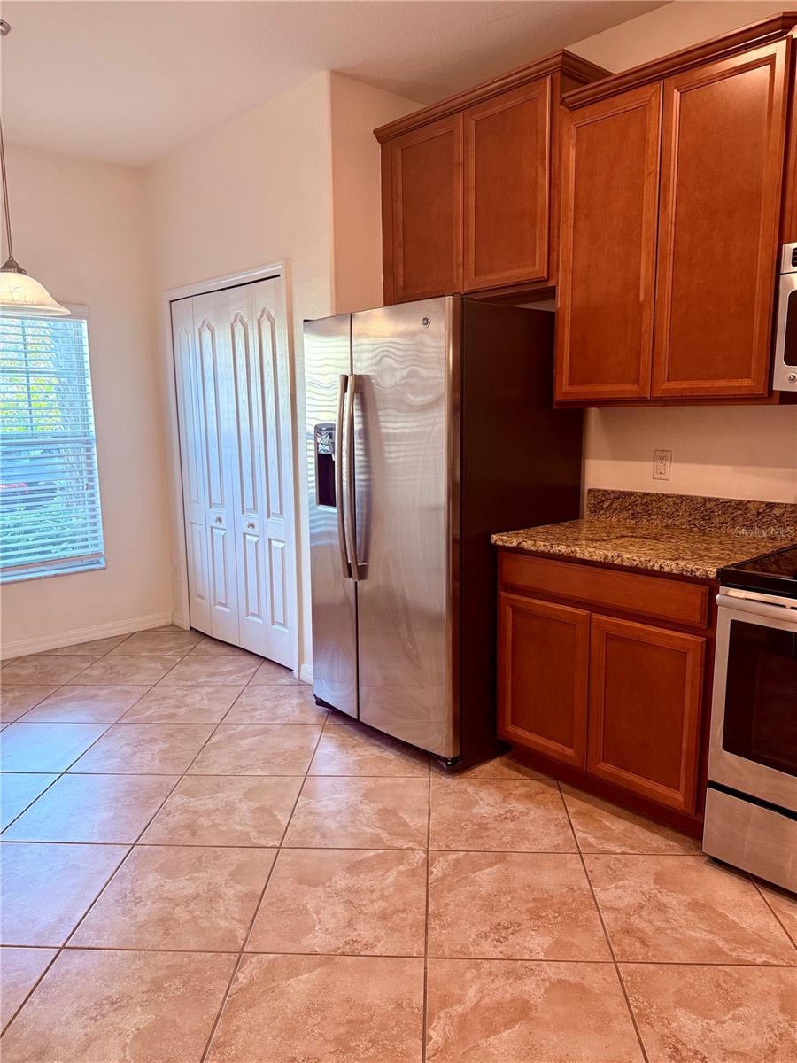 2411 WILLIMETTE DR, WESLEY CHAPEL, FL, 33543