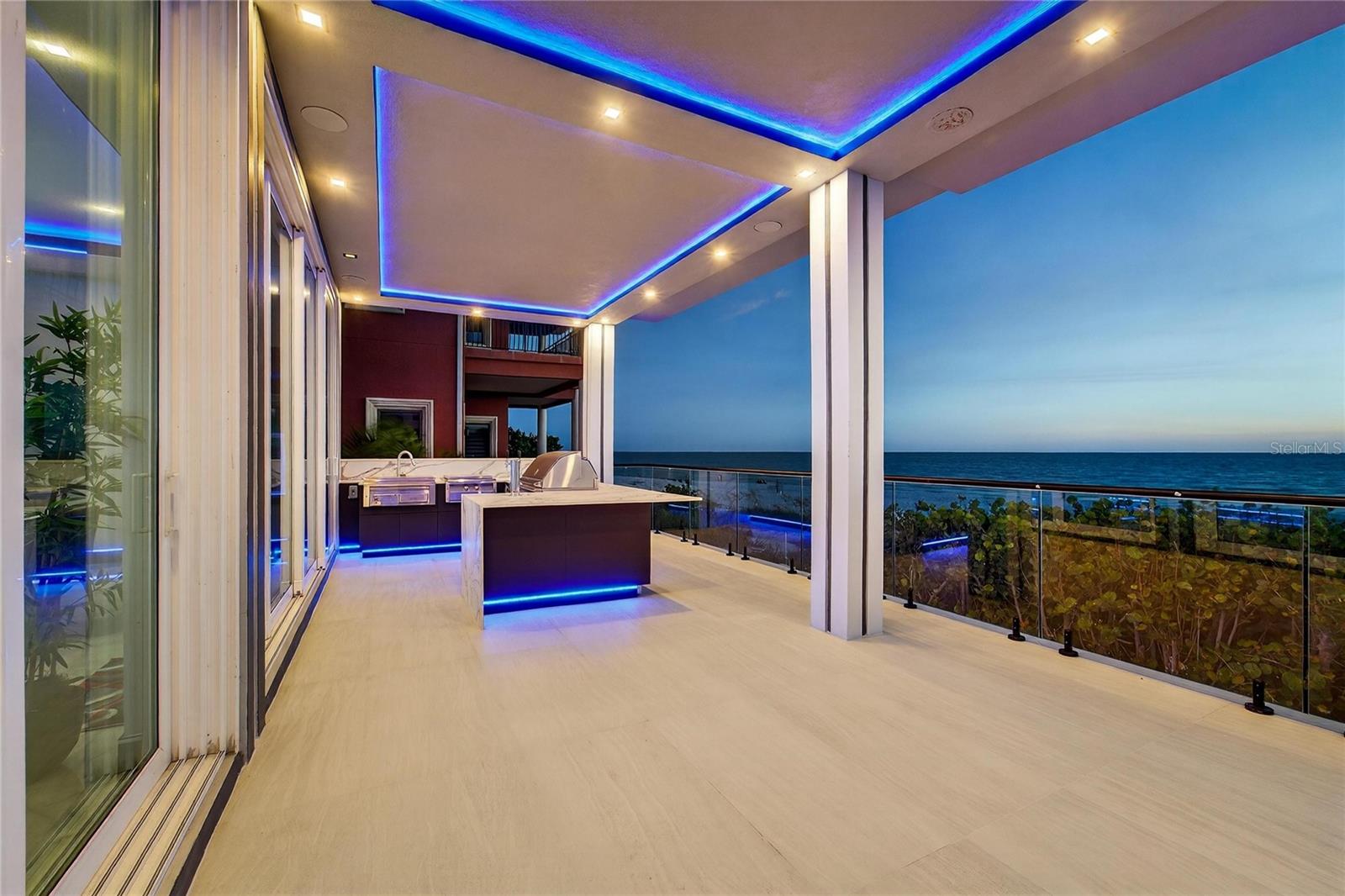 TB8406766 Property Photo