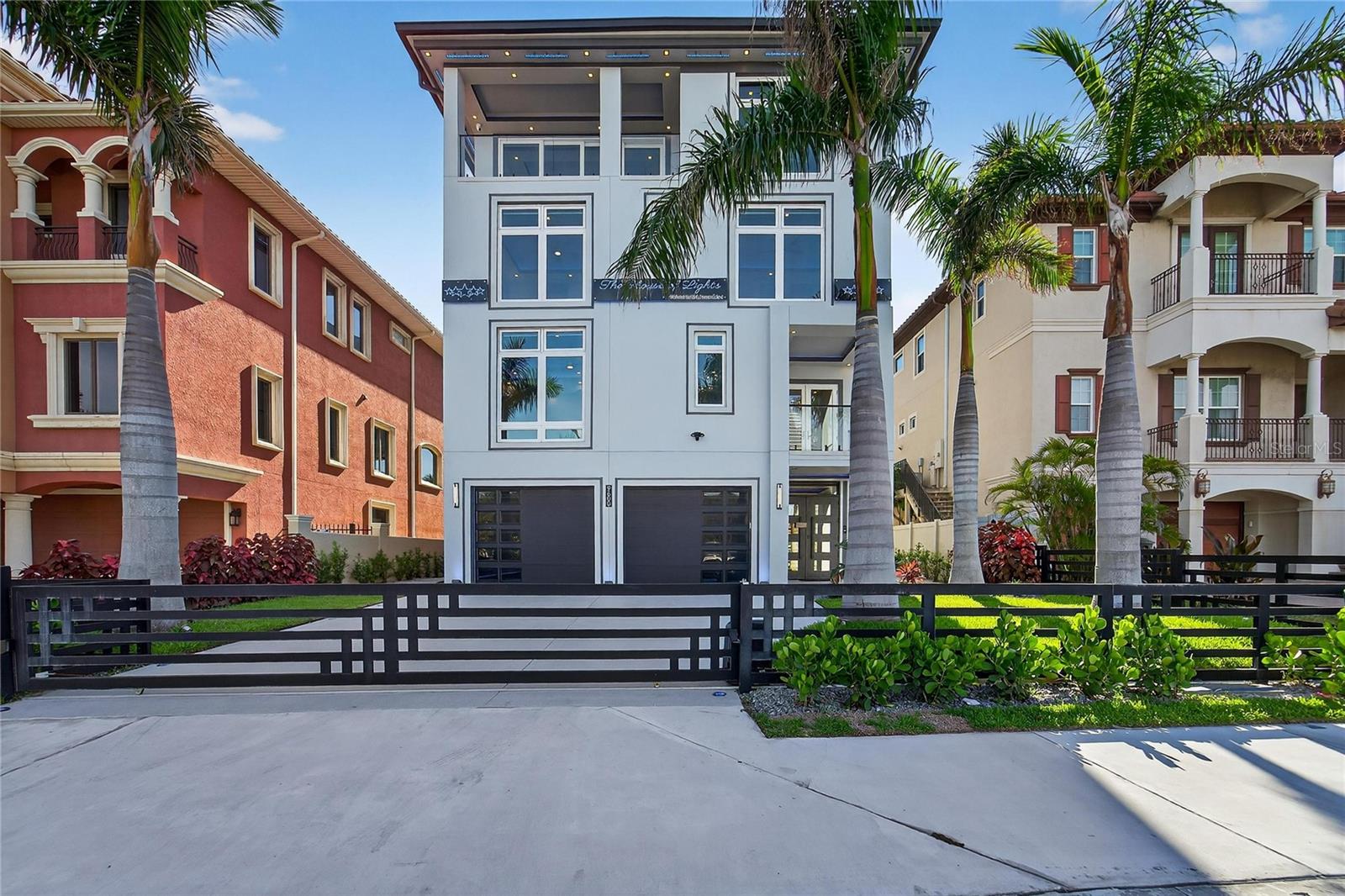 TB8406766 Property Photo