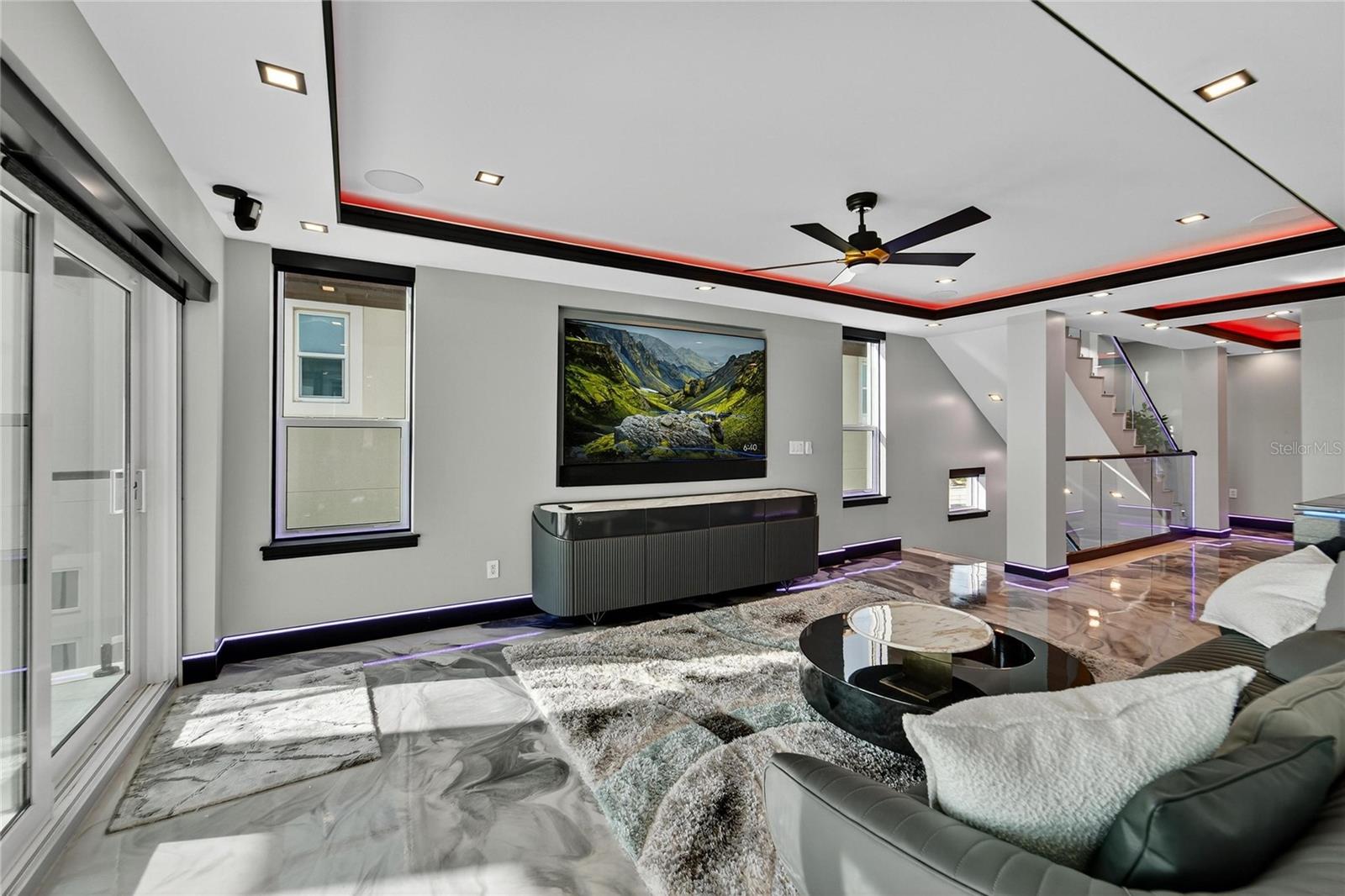 TB8406766 Property Photo