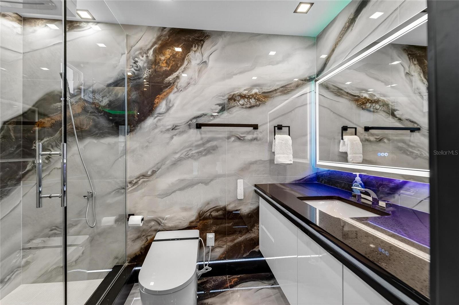 TB8406766 Property Photo