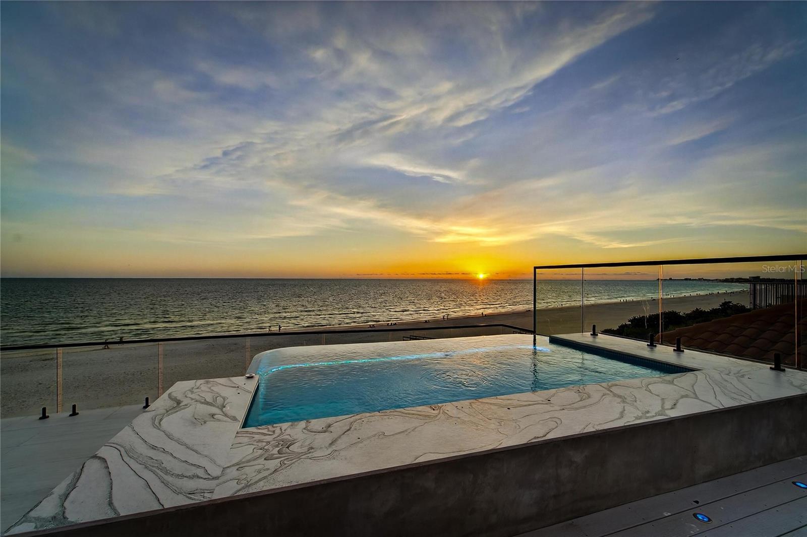 TB8406766 Property Photo