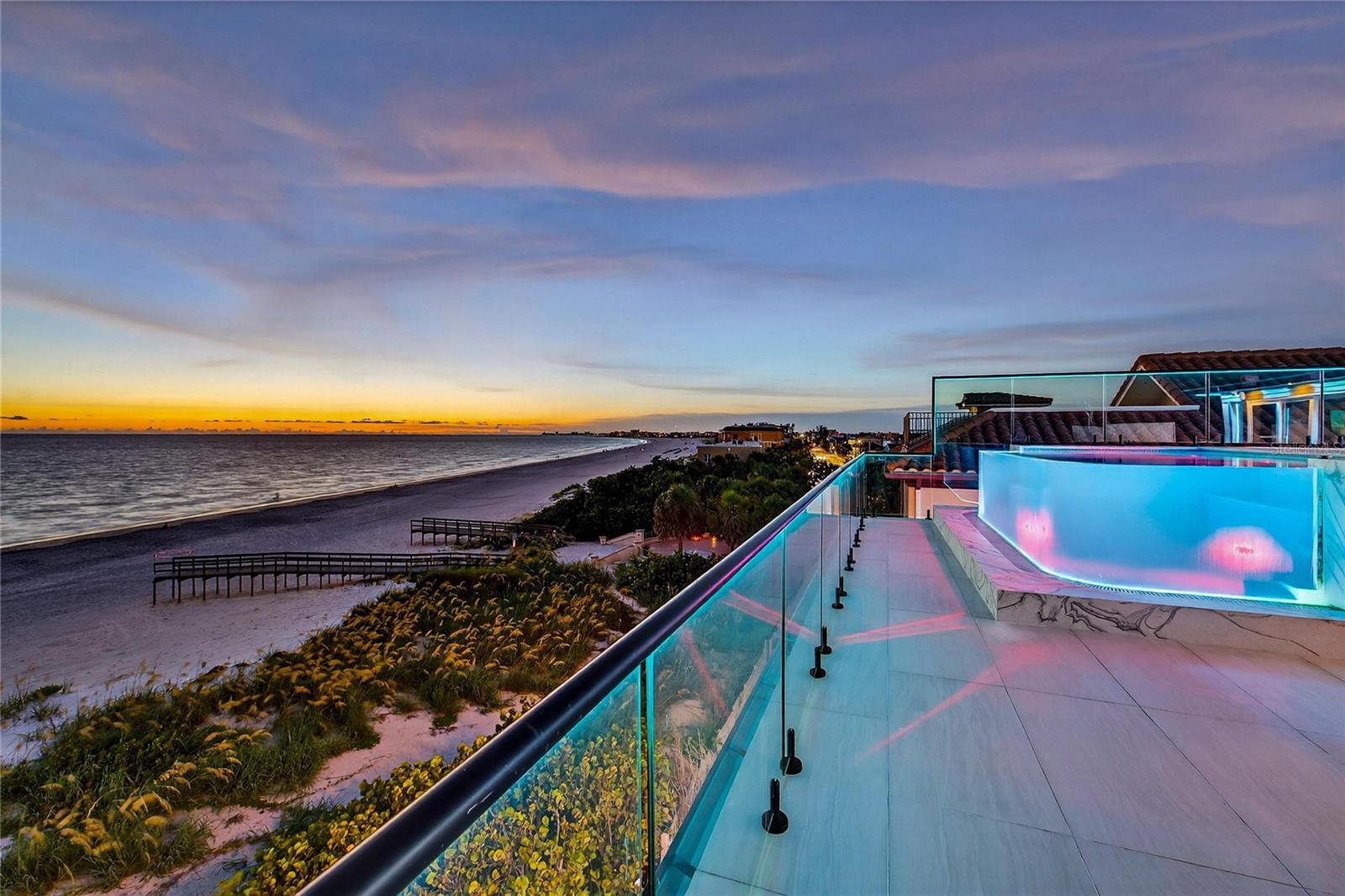 TB8406766 Property Photo