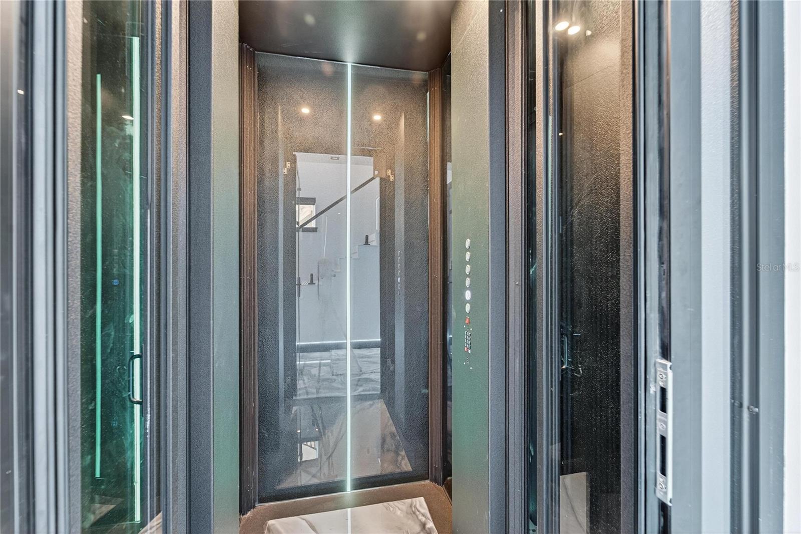 TB8406766 Property Photo