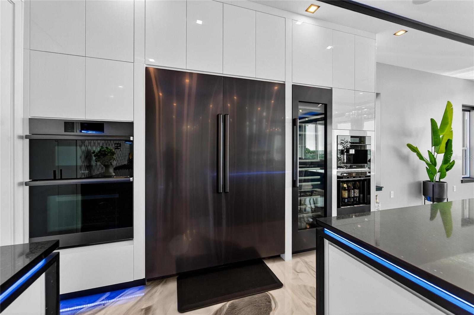 TB8406766 Property Photo