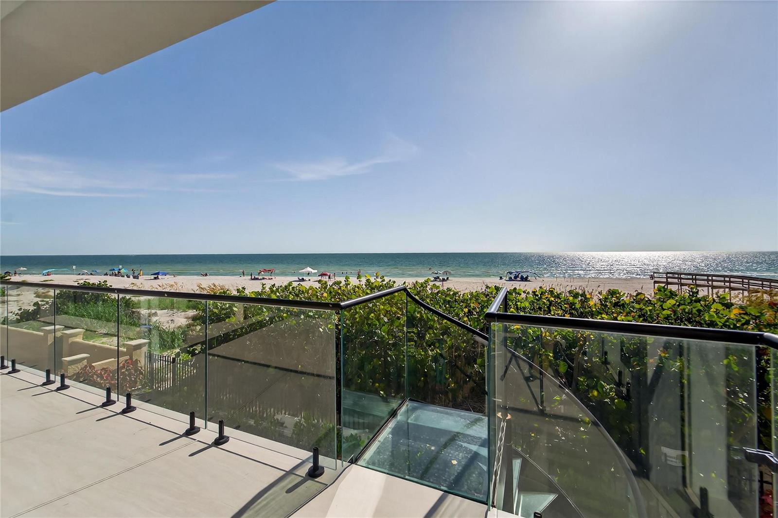 TB8406766 Property Photo