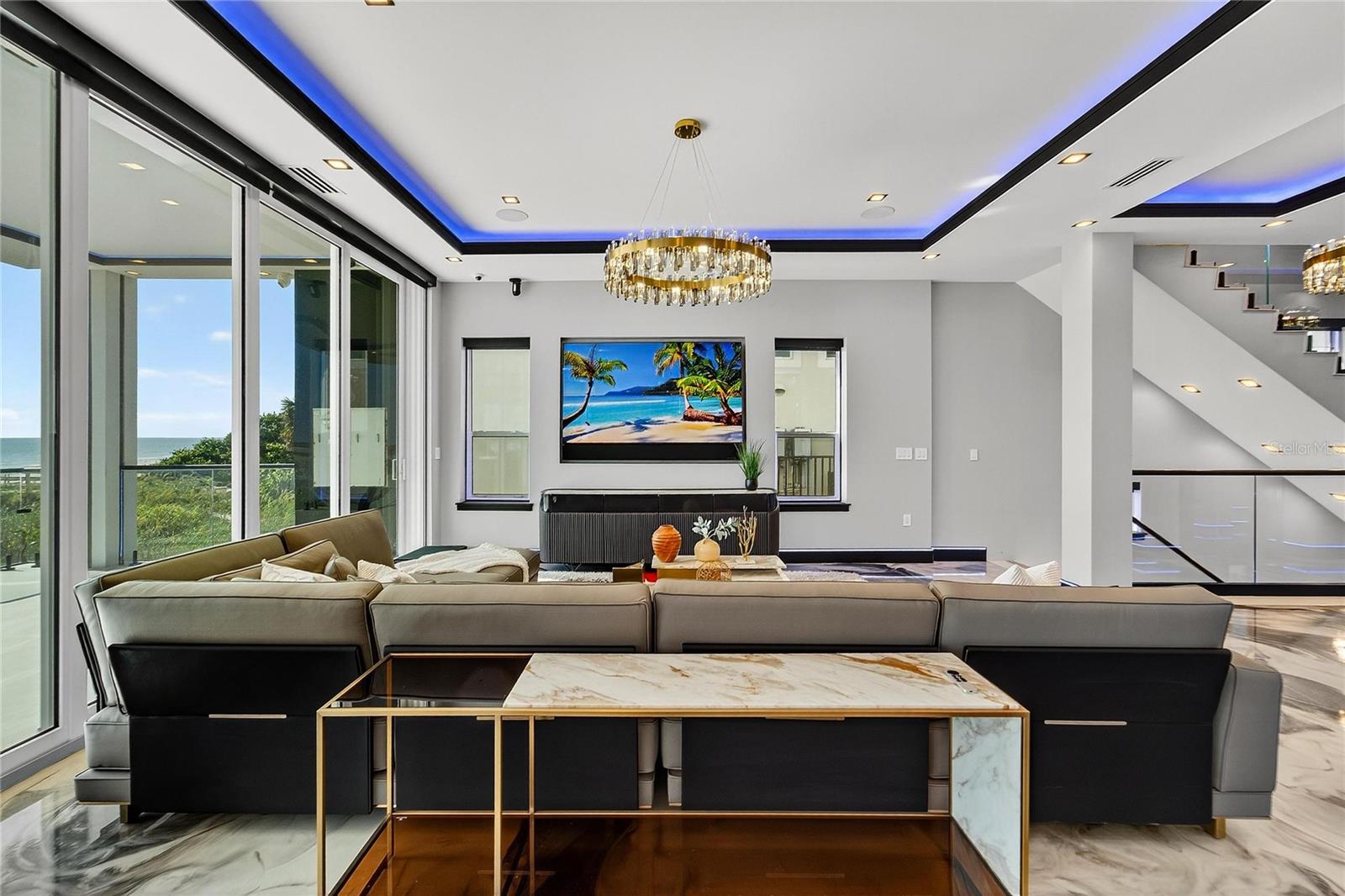 TB8406766 Property Photo