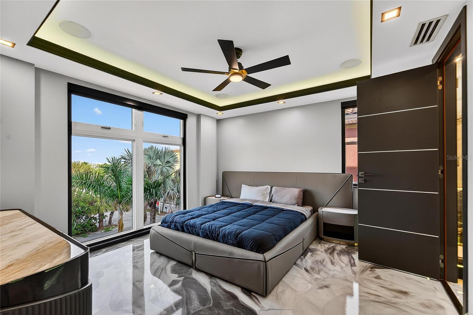 TB8406766 Property Photo