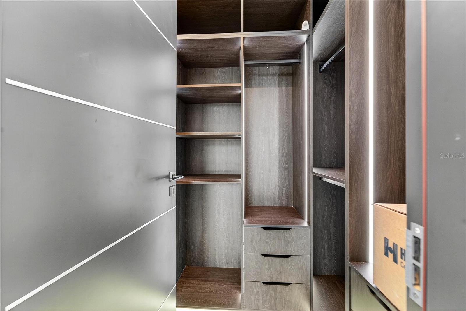 TB8406766 Property Photo