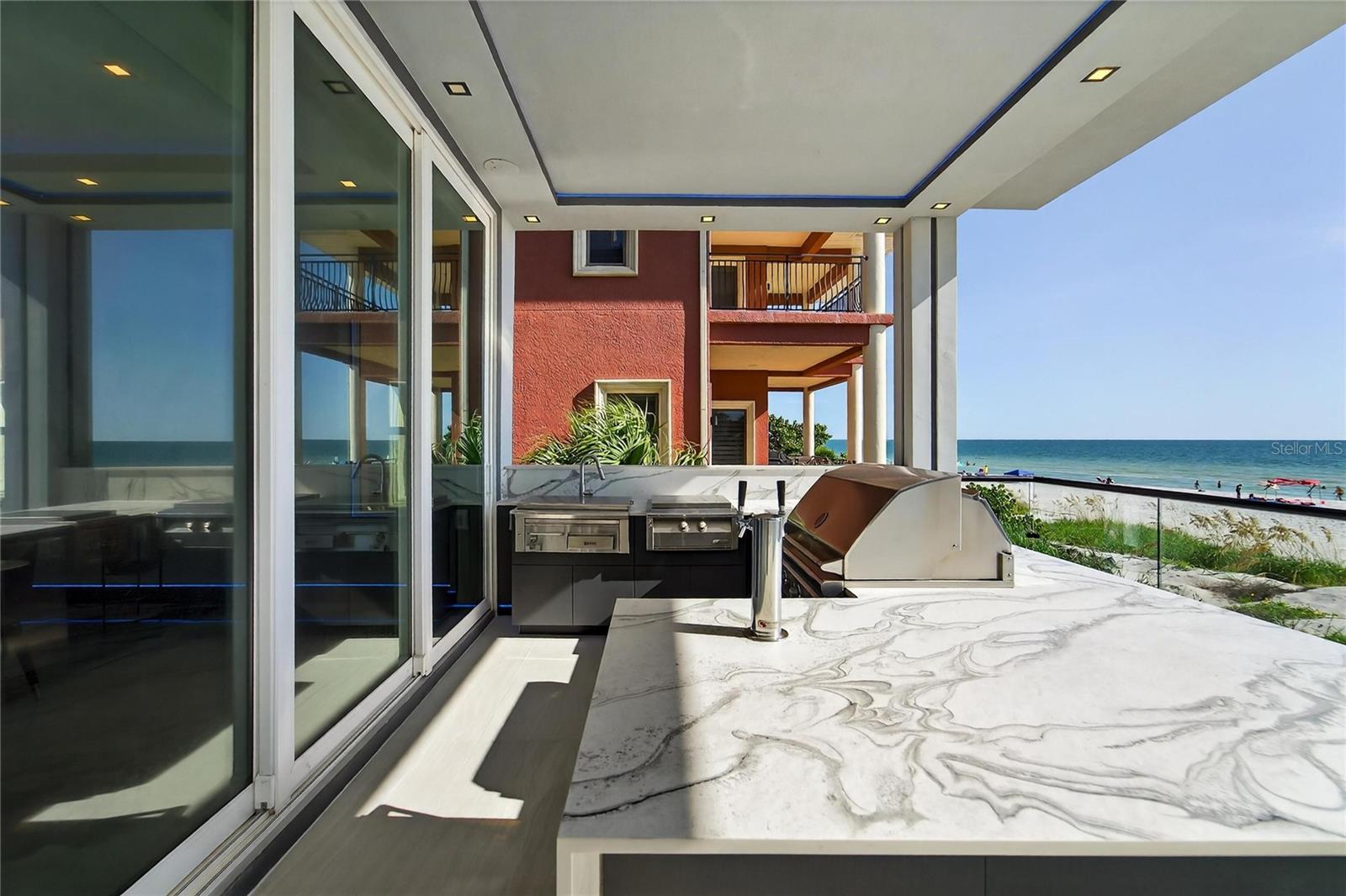 TB8406766 Property Photo